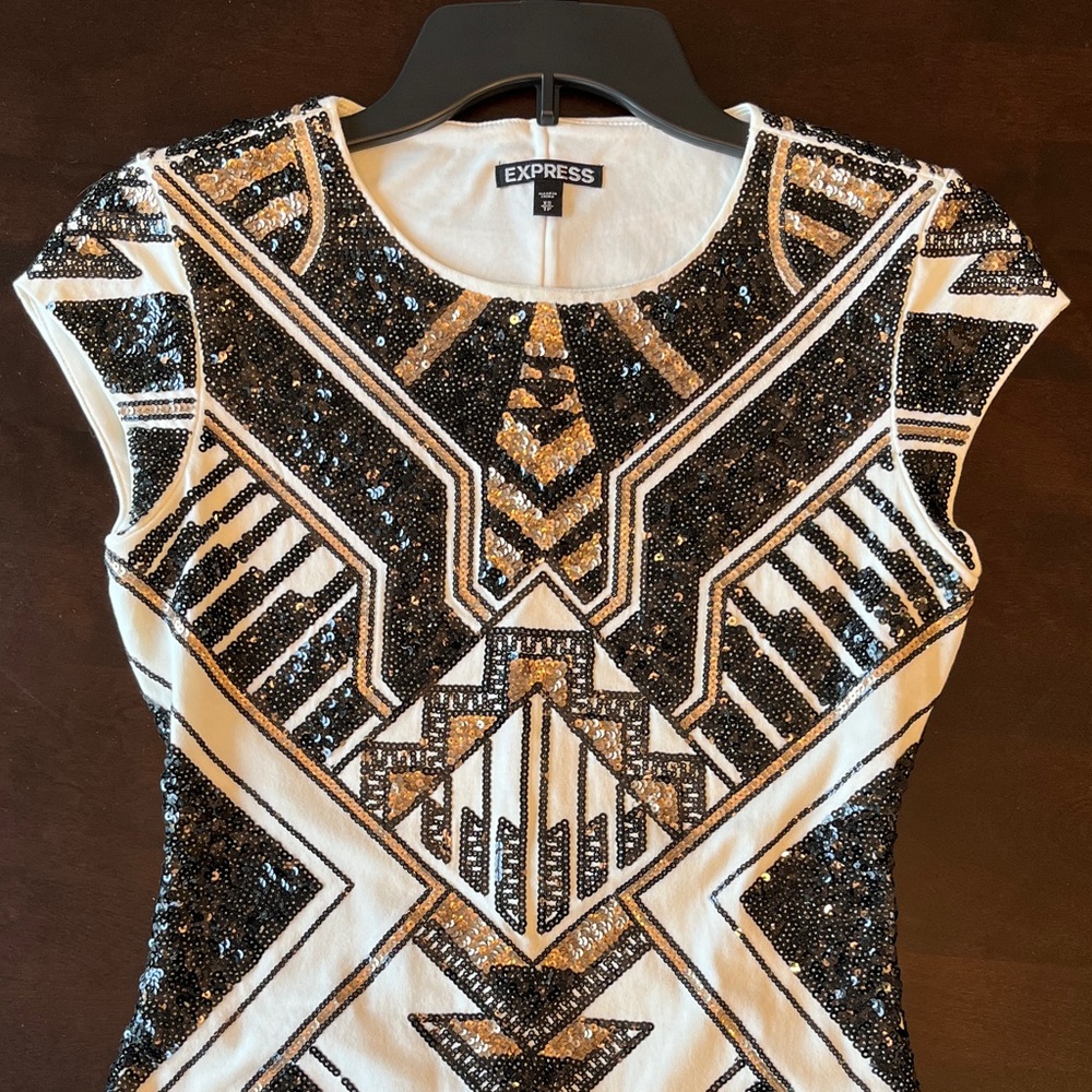 Worn 1x Express Cap-sleeve Black, Gold Geometric sequined fitted Mini Dress - Picture 6 of 9